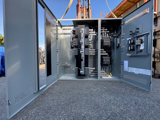 1200A 600V Non-Automatic Transfer Switch For Use in Emergency Systems