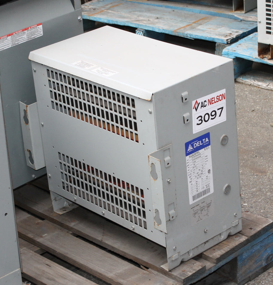 15 kVA DELTA Reconditioned Transformer 600-120/208V Cat No CDT015VHA6XXBA SKU 3097