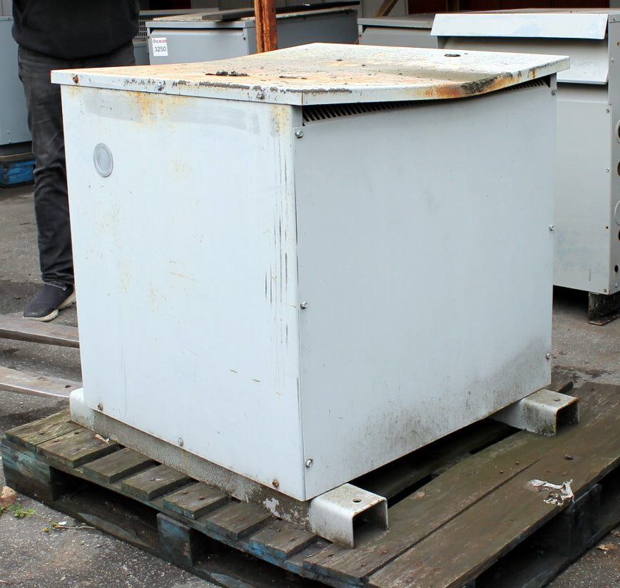 93 kVA FARGO Reconditioned Transformer 480-400/231V Cat No DA93XNI/K4/FE SKU 3275
