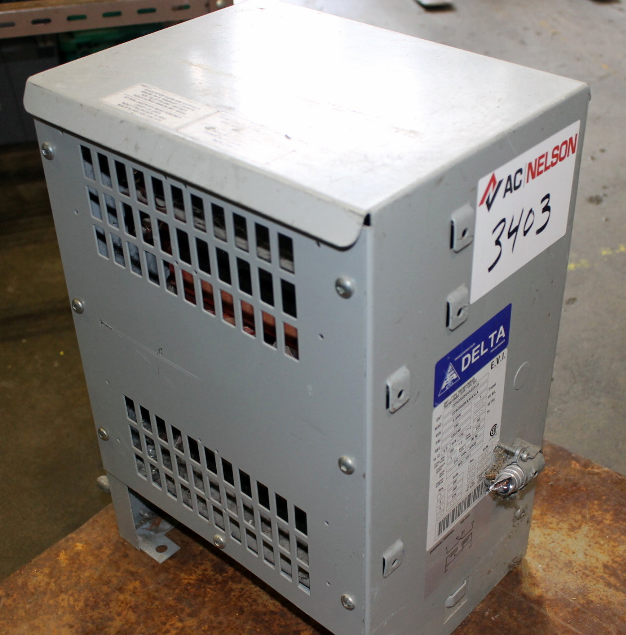 5 kVA Delta Reconditioned Transformer 240-120/240V Cat No CDSC0005KKA6XXLA SKU 3403