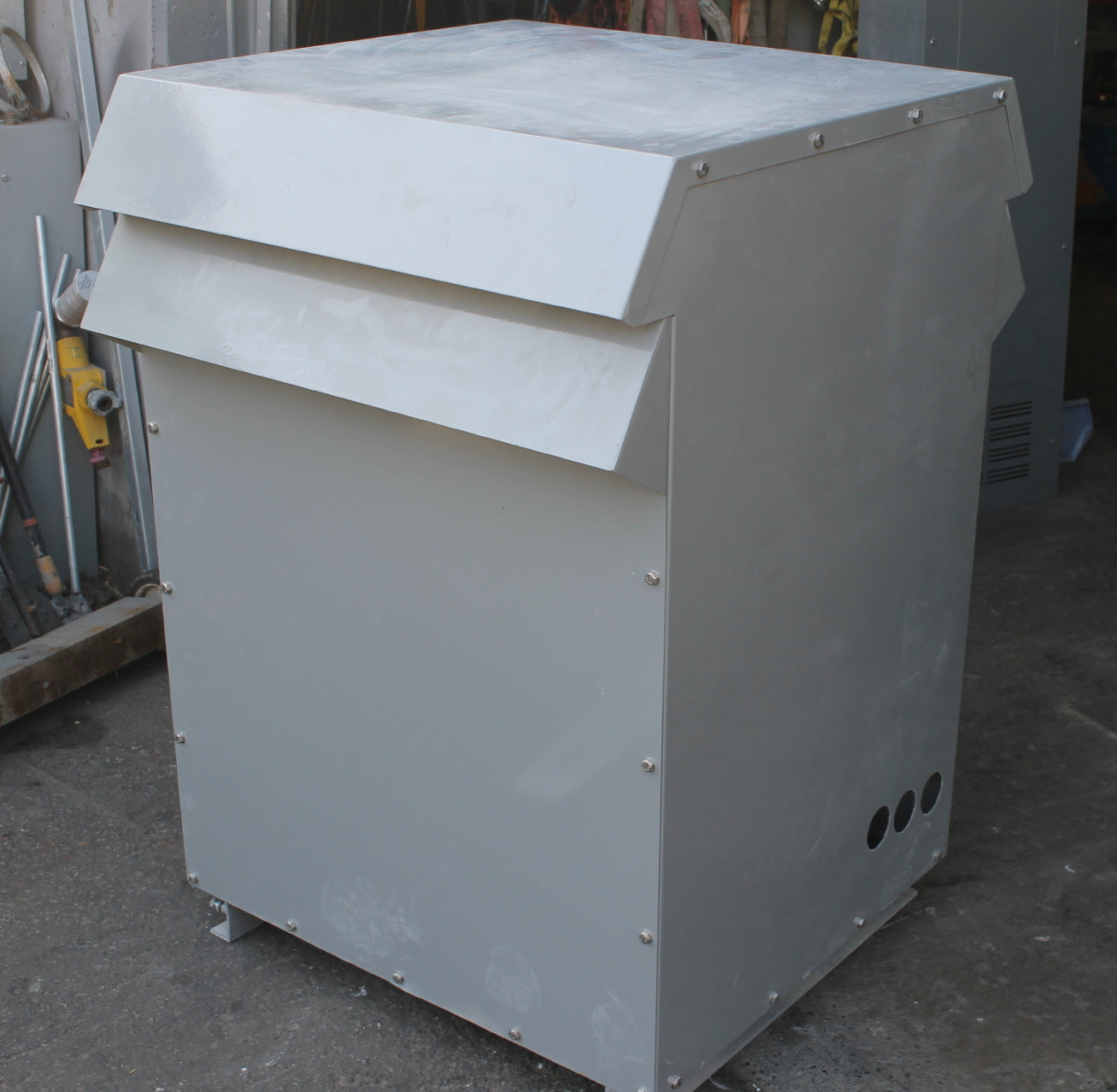 100 kVA Atlas Reconditioned Transformer 600-120/240V Cat No AA1-0100-6201-C SKU 3430