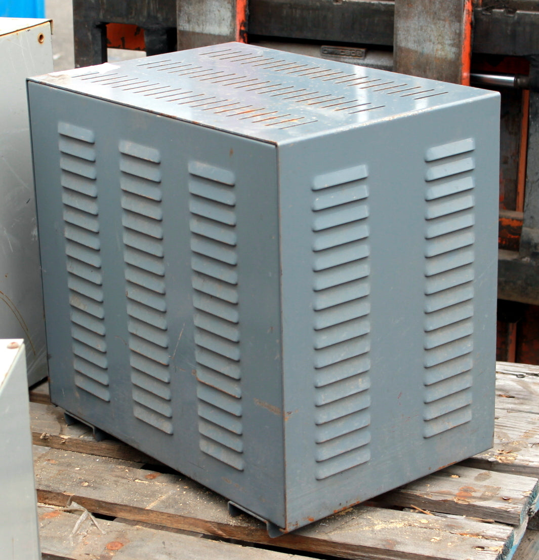 25 kVA GBT Reconditioned Transformer 600-V Cat No 210708400 SKU 3055