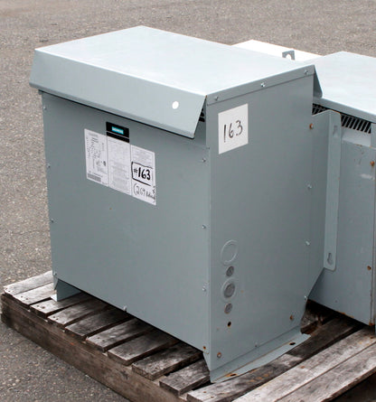 30 kVA SIEMENS Reconditioned Transformer 600-240/139V Cat No T3G20030A5RXXE SKU 3064