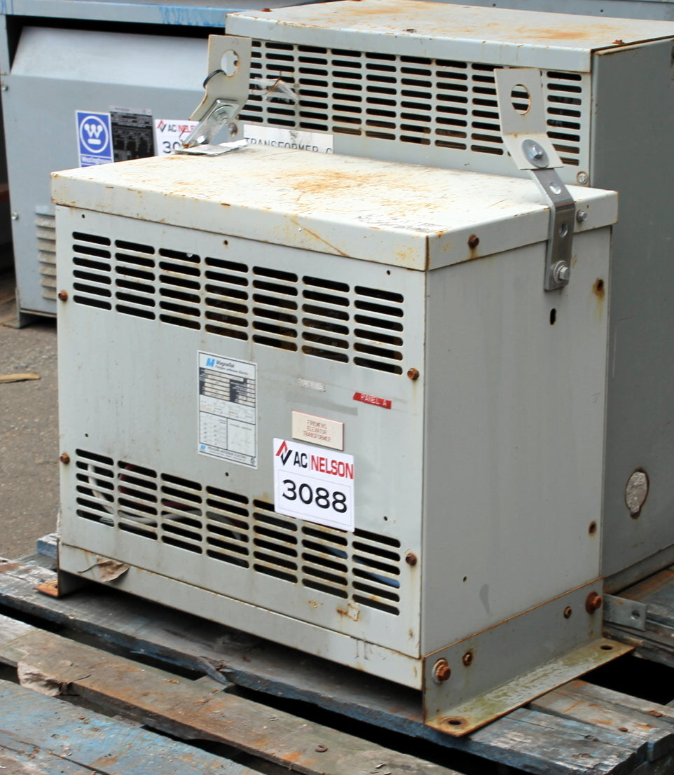 30 kVA MAGNETEK Reconditioned Transformer 600-120/208V Cat No 5H3-30CR-14 SKU 3088