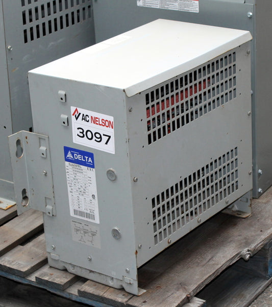 15 kVA DELTA Reconditioned Transformer 600-120/208V Cat No CDT015VHA6XXBA SKU 3097