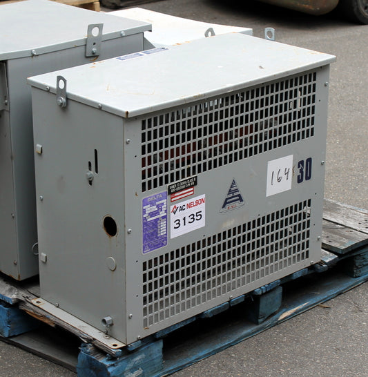 30 kVA DELTA Reconditioned Transformer 600-120/208V Cat No DT0030 SKU 3135