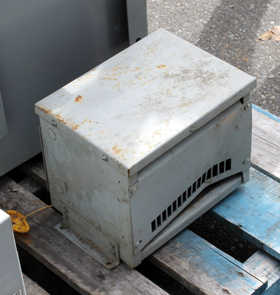 10 kVA REX Reconditioned Transformer 600-480V Cat No R10JH SKU 3228